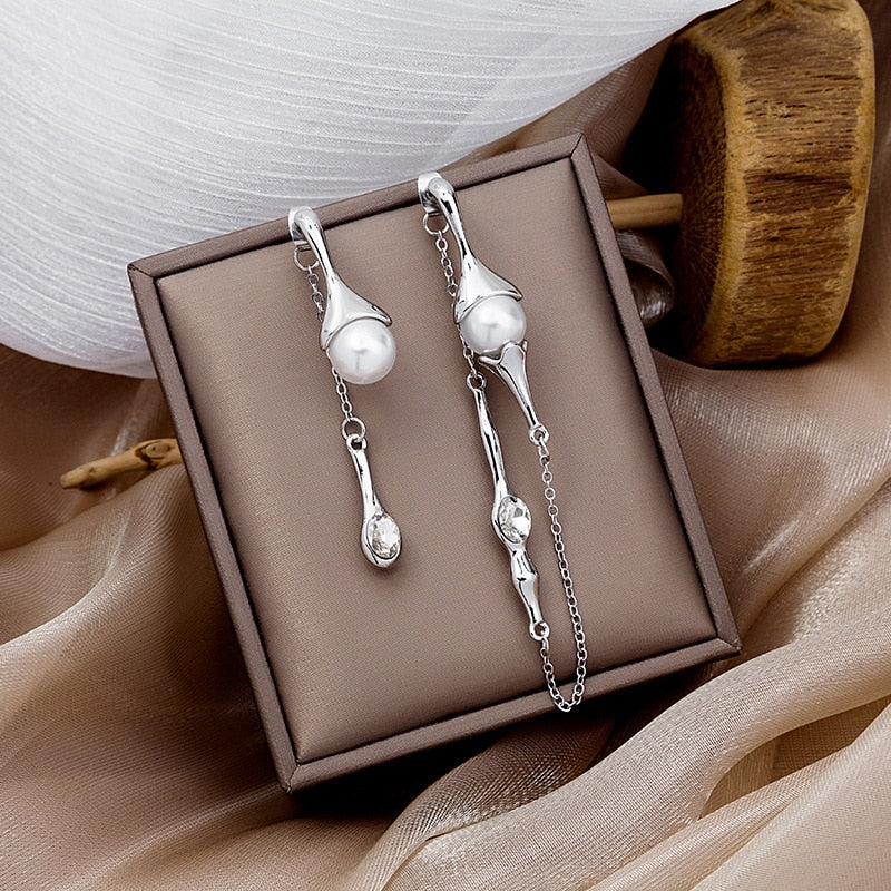 White Pearl Silver Chain Pendant Women's Earrings Asymmetric Personality 2021 New Trend Drop Earrings Jewelry for women